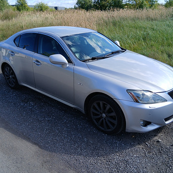 Lexus IS250 V6 ATM Bensiin