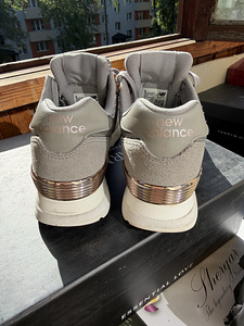 New balance (4 foto / 6)