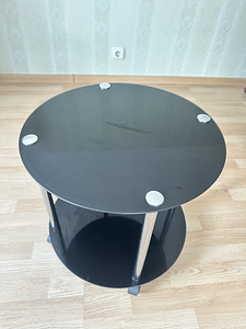 Журнальный стол (2 фото из 3)