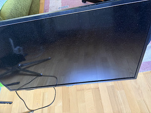 Samsung UE46F5700 varuosadeks (katki matriks ja 2 valgustus) (4 foto / 4)