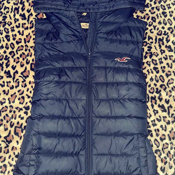 Hollister