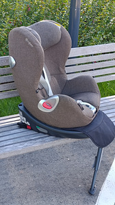 Детское автокресло Cybex Sirona (4 фото из 10)