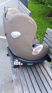 Детское автокресло Cybex Sirona (7 фото из 10)