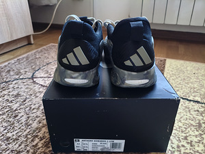Adidas (6 фото из 6)