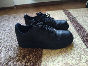 Nike (1 foto / 6)