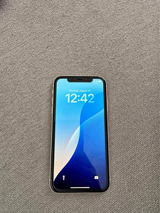 iPhone 11, 128GB, valge (1 foto / 3)