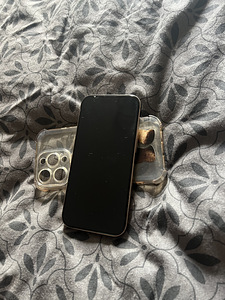 Продается iPhone 16 Pro - 128GB (4 фото из 5)