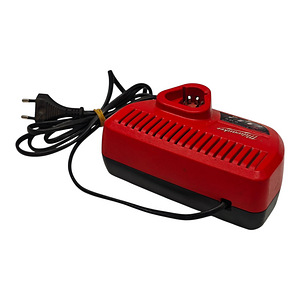 Laadija Milwaukee C 12 C (3 foto / 5)