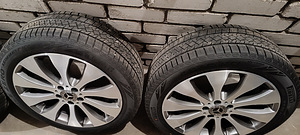 Pirelli Ice Zero Asimmetrico 245-45-19 Lamellid 7mm (1 foto / 3)