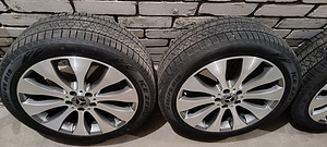 Pirelli Ice Zero Asimmetrico 245-45-19 Lamellid 7mm (2 foto / 3)
