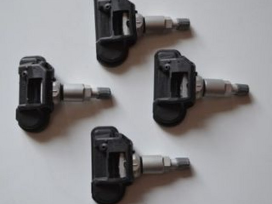 Mercedes-Benz W213 OEM Rehvirõhu andurid