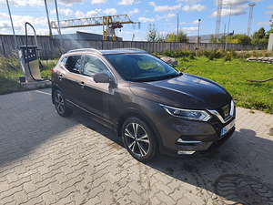 Nissan Qashqai (2 фото из 10)