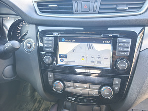 Nissan Qashqai (4 фото из 10)