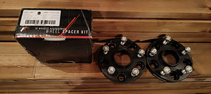Uued Flantsid-spacerid 4 tk, Lexus, Toyota Jne 5x114,3 (2 foto / 3)