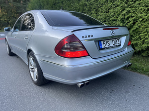 Mersedes-Benz e280cdi рестайлинг (4 фото из 8)
