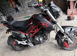 Benelli tnt 125 (2 фото из 2)