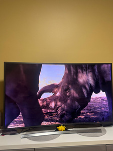 Samsungi televiisor 55" UE55JS8502 (1 foto / 2)