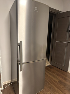 Külmik Electrolux SpacePlus (remondiks / varuosadeks) (1 foto / 3)