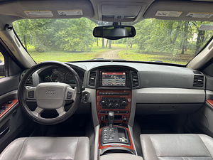 JEEP GRAND CHEROKEE LIMITED 3.0 160kw Dizel (7 foto / 12)