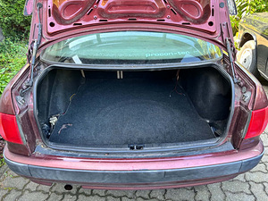 Audi 80 2.0 (12 фото из 12)