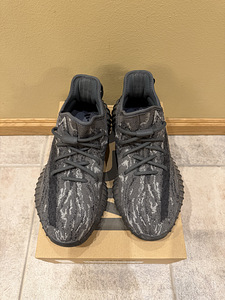 Adidas Yeezy Boost 350 V2 (4 foto / 6)
