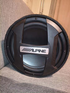 Сабвуфер (2 фото из 7)