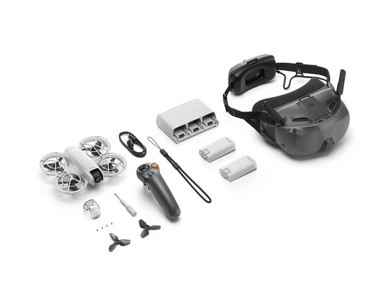 DJI Neo Fly More Combo