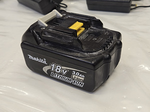 Original Makita 3Ah (1 foto / 1)