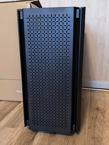AMD Ryzen 5 3600,RX 6600 8GB,16GB DDR4,SSD256,HDD500 (4 foto / 10)