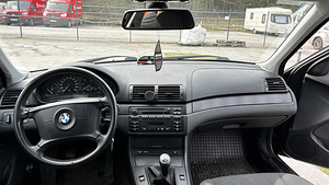 BMW e46 318 (14 foto / 15)
