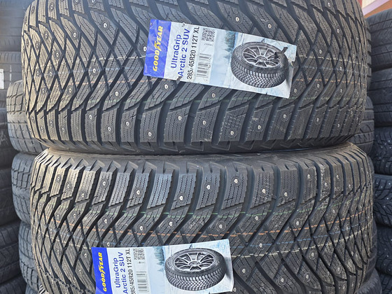 R20 rehvid 285 45 20 Goodyear Ultra Grip Arctic 2 SUV 2tk