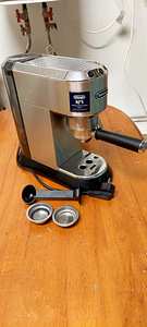Кофемашина DeLonghi EC 685M (3 фото из 5)