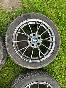 Müüa BMW veljed koos rehvidega (5 foto / 7)