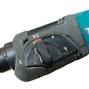 Puurvasar Makita HR2470 (4 foto / 5)
