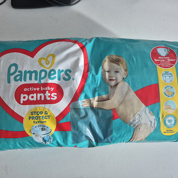 PAMPERS трусики-подгузники