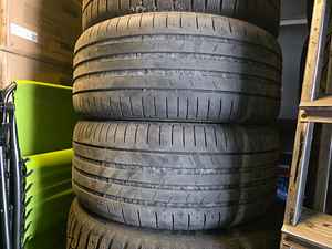 R20 rehvid 245 40 20 toyo 5mm 2tk (1 foto / 1)