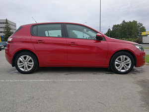 Peugeot 308 1.2 96kW 2015 (3 foto / 3)