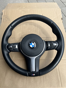 Руль BMW F10 M-пакет (1 фото из 4)