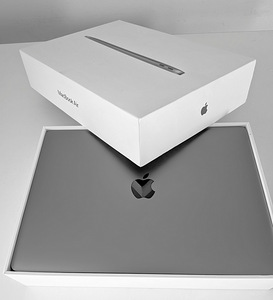 MacBook Air 13" (2020, Space Gray, EN/RU) (4 foto / 5)