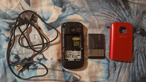 Nokia c2-05 (8 фото из 8)
