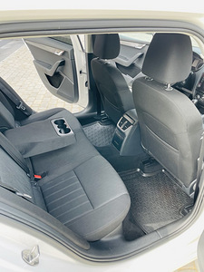 Skoda Octavia 2.0d 4x4 (8 фото из 11)
