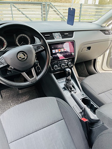 Skoda Octavia 2.0d 4x4 (7 фото из 11)