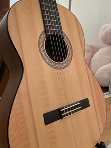 Yamaha C30M Klassikaline kitarr+ kitarri statiiv (5 foto / 5)