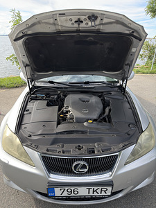 Müüa väga hea varustusega Lexus IS220d (2006) (11 foto / 11)