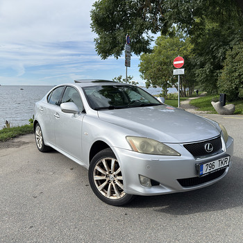 Müüa väga hea varustusega Lexus IS220d (2006)