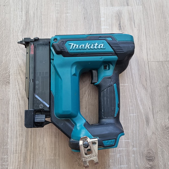 Müüa Makita DPT353 akupinnaelapüss