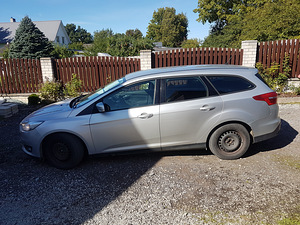 Ford focus (3 foto / 6)