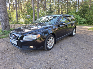Volvo V70 D5 (2 foto / 15)