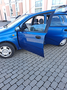 Chevrolet Aveo (14 foto / 15)