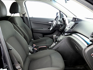 Chevrolet Orlando Comfort ATM 2.0 VCDi 120kW (6 foto / 9)